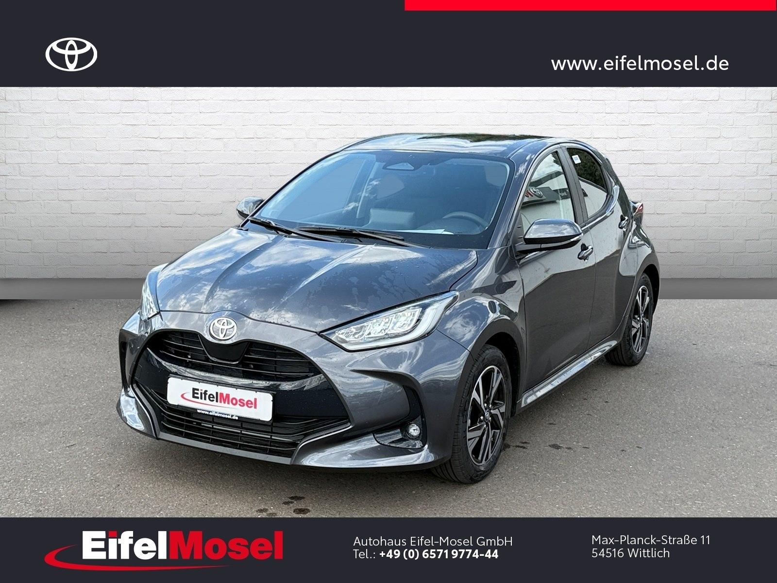 Toyota Yaris 1.5 Hybrid Teamplayer + Comfort Paket