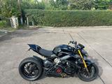 Ducati Streetfighter V4S