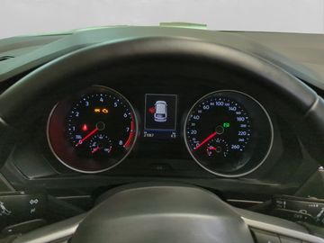 Volkswagen Tiguan - 10