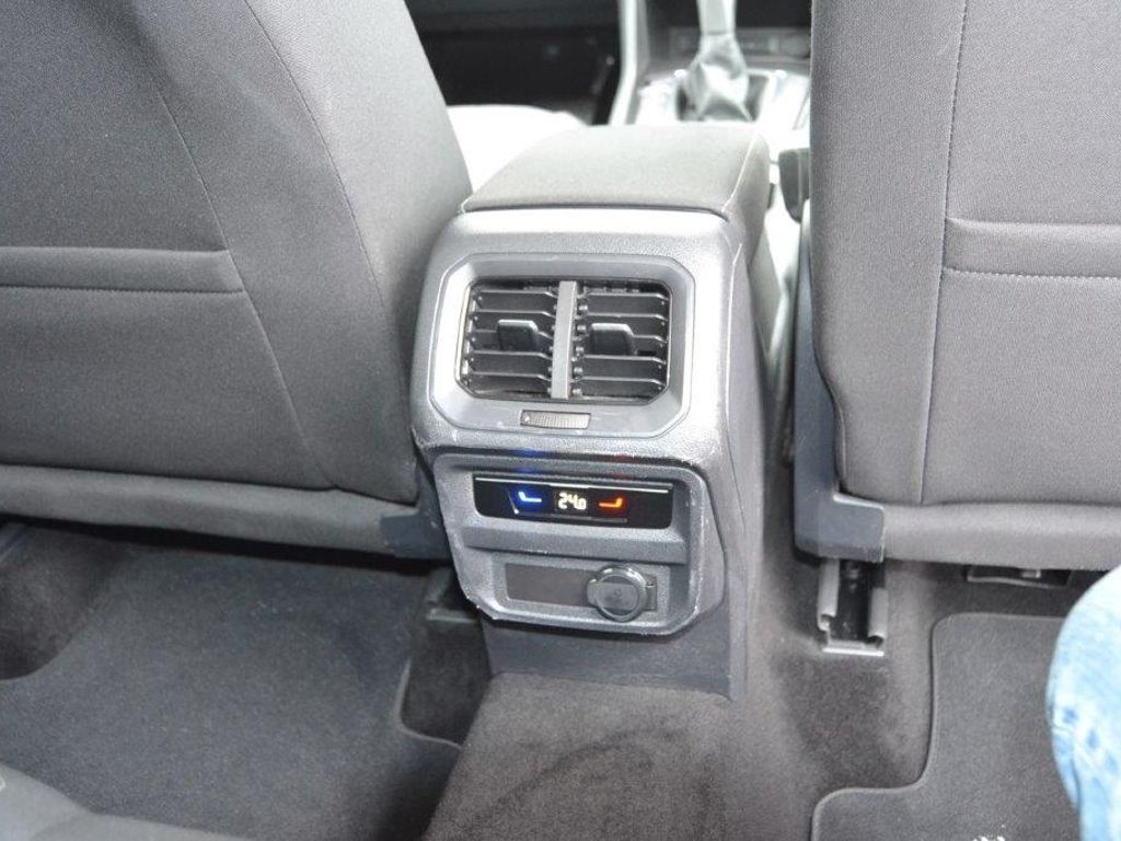 Tiguan 2.0 TDI 4Motion DSG IQ.DRIVE/AHK/18-ZOLL/