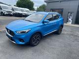 MG ZS 1,0 Luxury,Leder+Automatik+360Kamera+SHZ+LED - MG ZS mit Benzin-Antrieb: Geländewagen, Automatik