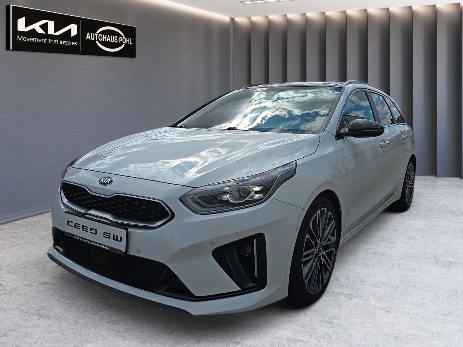 Fahrzeugabbildung Kia Ceed SW 1.6 CRDi DCT GT Line AHK Standheizung