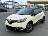 Renault Captur Luxe - Renault Captur Luxe mit Benzin-Antrieb