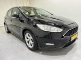 Ford Focus HB 1.0 EcoBoost Titanium Edition - Ford Focus Unfallwagen