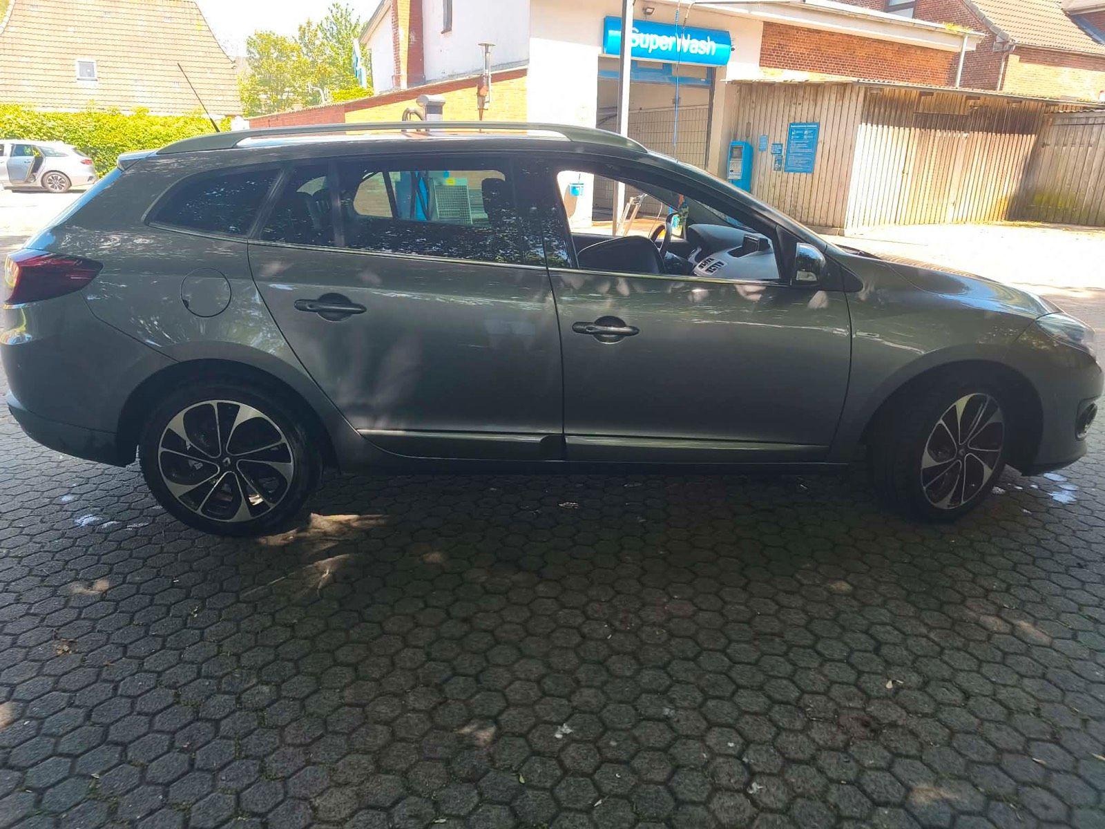 Renault Megane 2015 — photo 8
