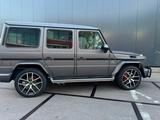 Mercedes-Benz G 63 AMG, lang AMG Facelift  - graue Mercedes-Benz G-Klasse
