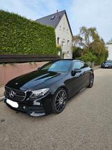 Mercedes-Benz E 300 Autom. - - Mercedes-Benz E 300: Coupe
