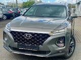 Hyundai Santa Fe Premium 4WD - 7 Sitzer -Panorama Dach - Autos mit Automatikschaltung