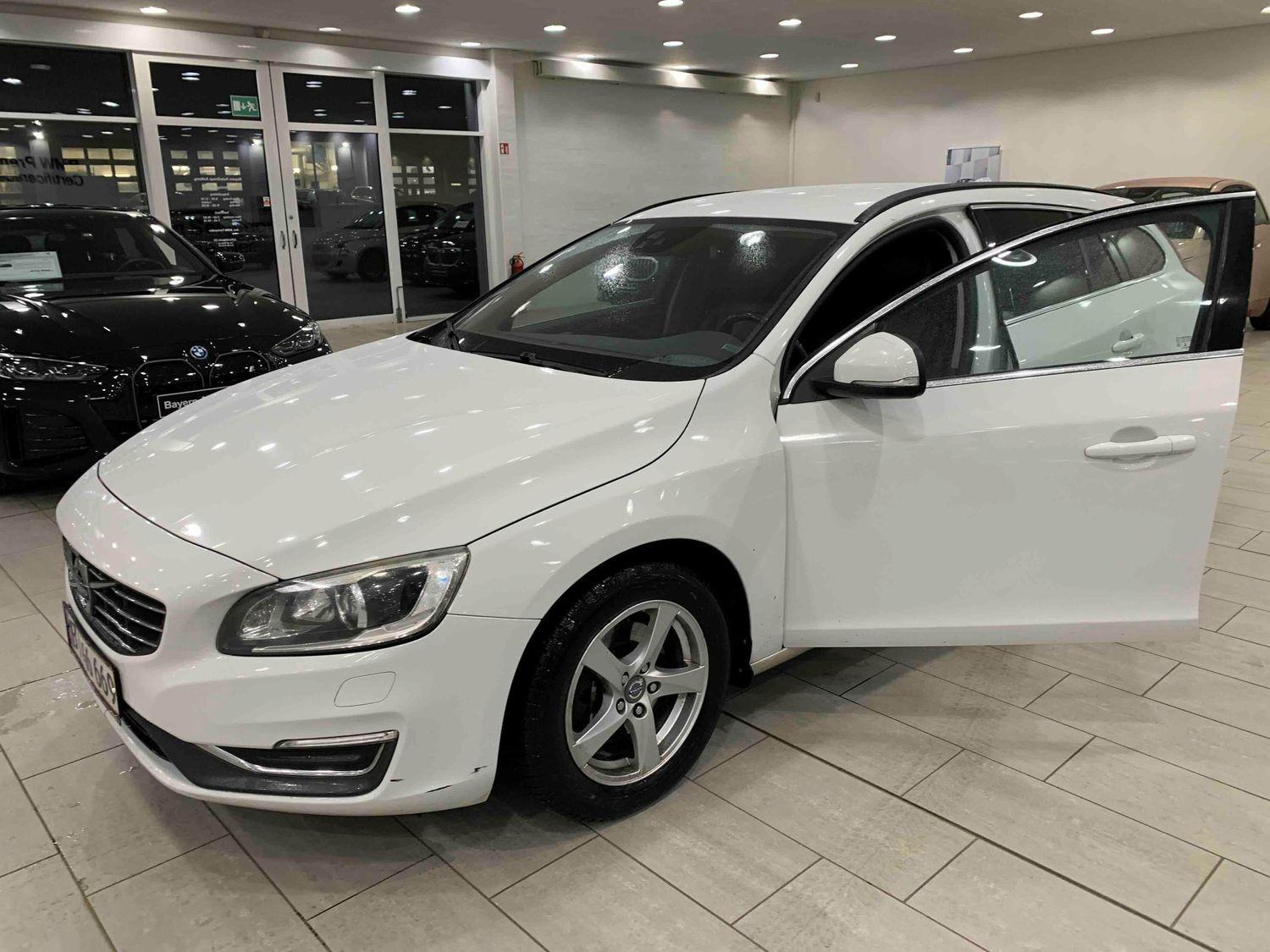 Volvo V60 Kombi Momentum