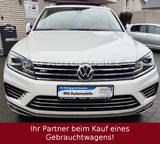 Volkswagen Touareg 3.0 V6 TDI Executive R-Line AHK Sonderm. - VW Touareg Gebrauchtwagen in Hannover