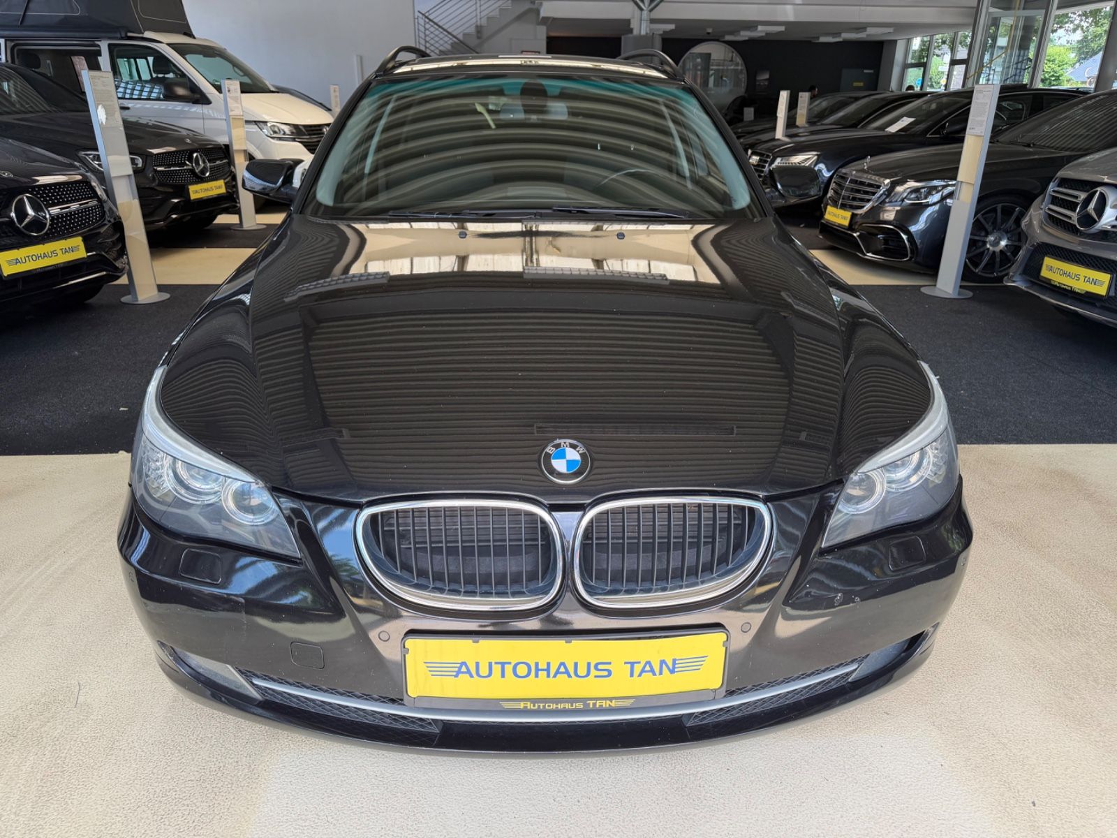 Fahrzeugabbildung BMW 520 5 Touring 520 d