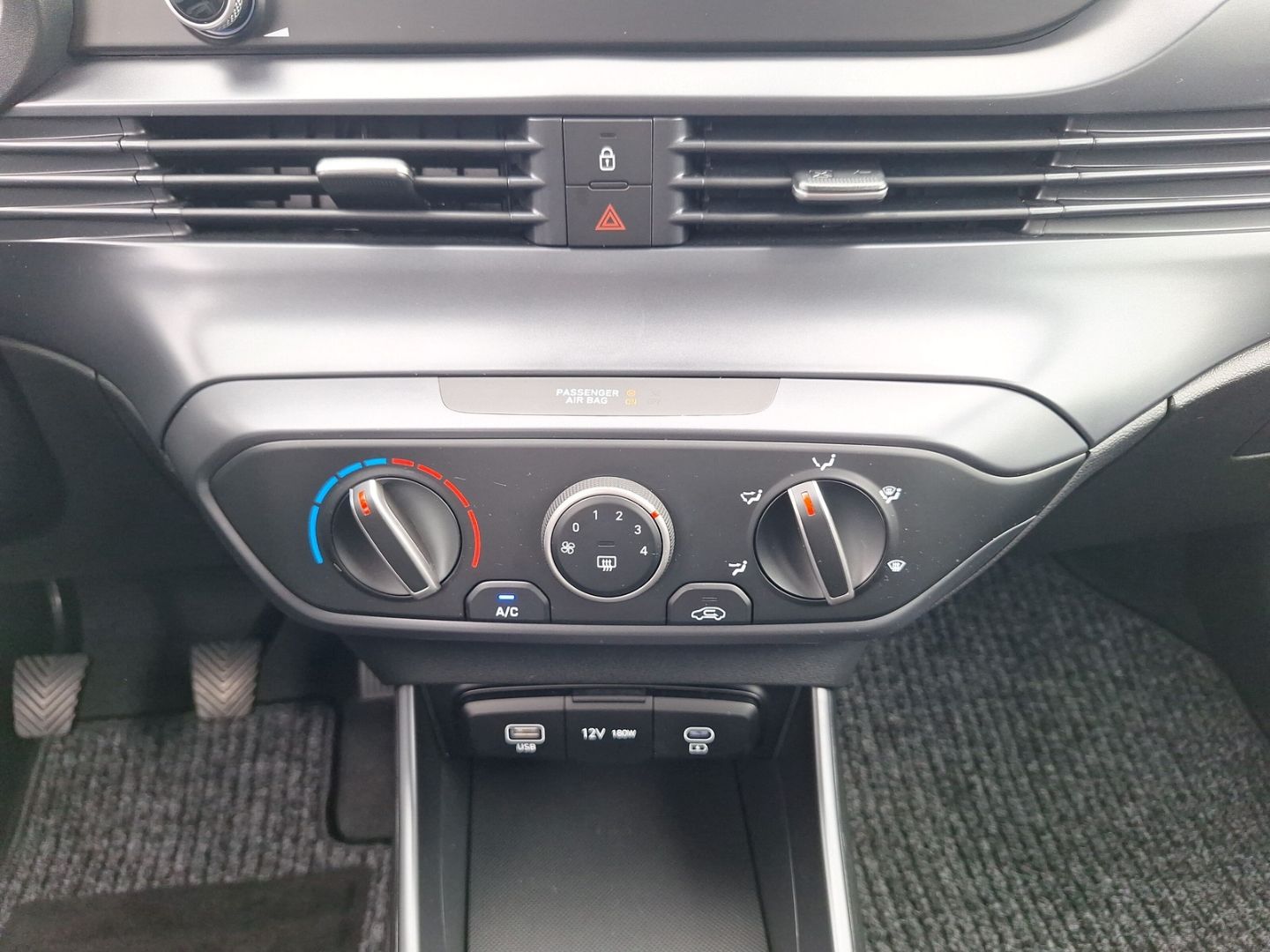 Hyundai i20 – Bild 16