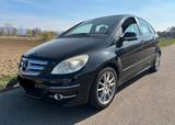 Mercedes-Benz B 150 TÜV / Sitzheizung / Navi / Einparkhilfe - Mercedes-Benz B 150 Gebrauchtwagen