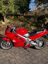 Honda VFR 750 F - Offers