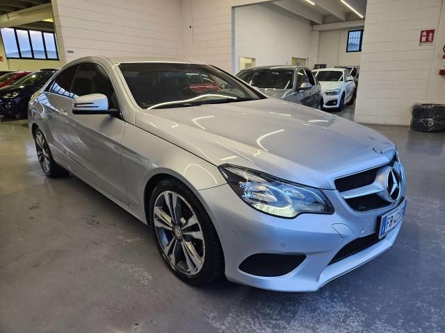 Mercedes-Benz E 220 Coupe 220 d (bt) Premium E6 