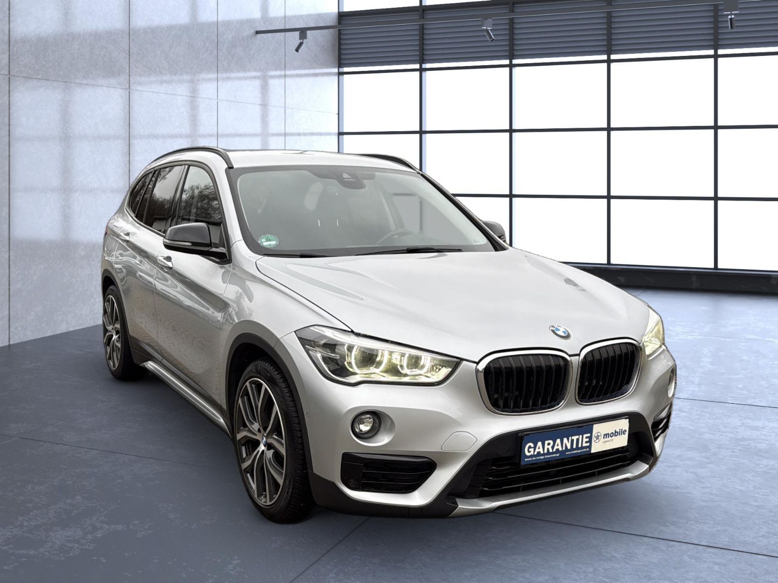 Fahrzeugabbildung BMW X1 sDrive 20 i Sport Line/ unfallfrei/ AHK