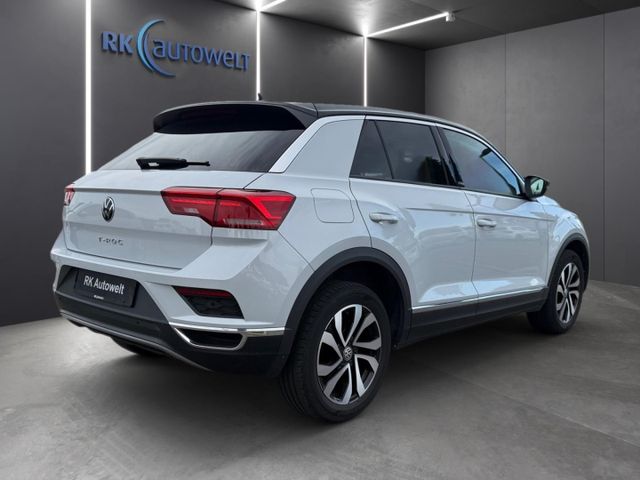 T-Roc Acitve 1.0 TSI Apple CarPlay Rear View