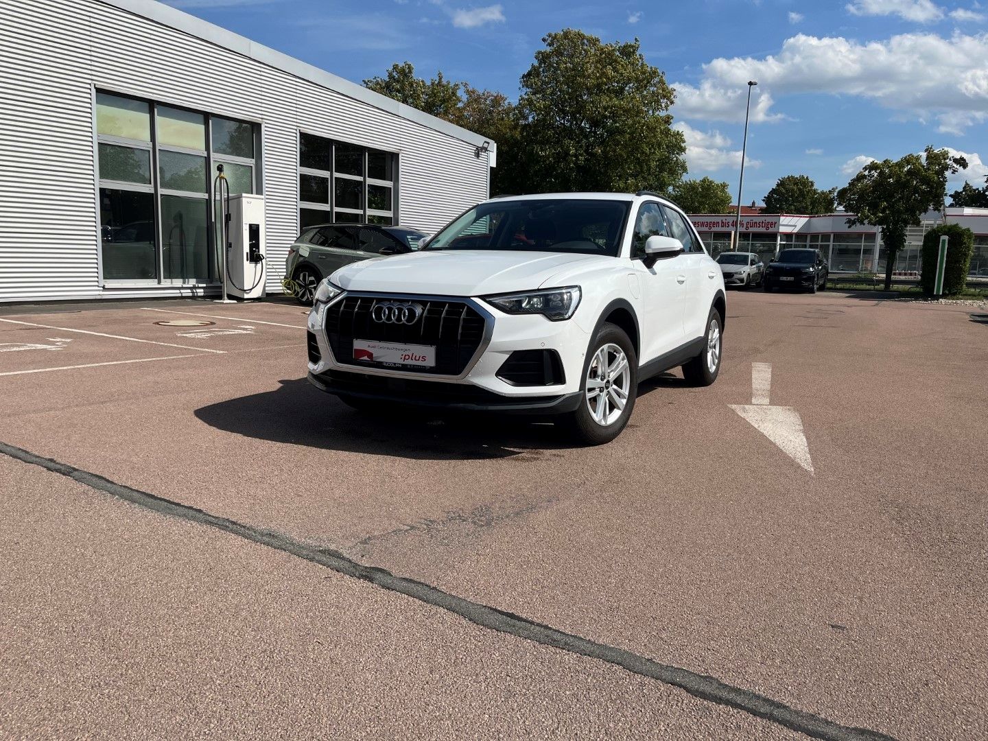Audi Q3 45 TFSIe 360° AHK LED Navi DAB PDCv+h SHZ