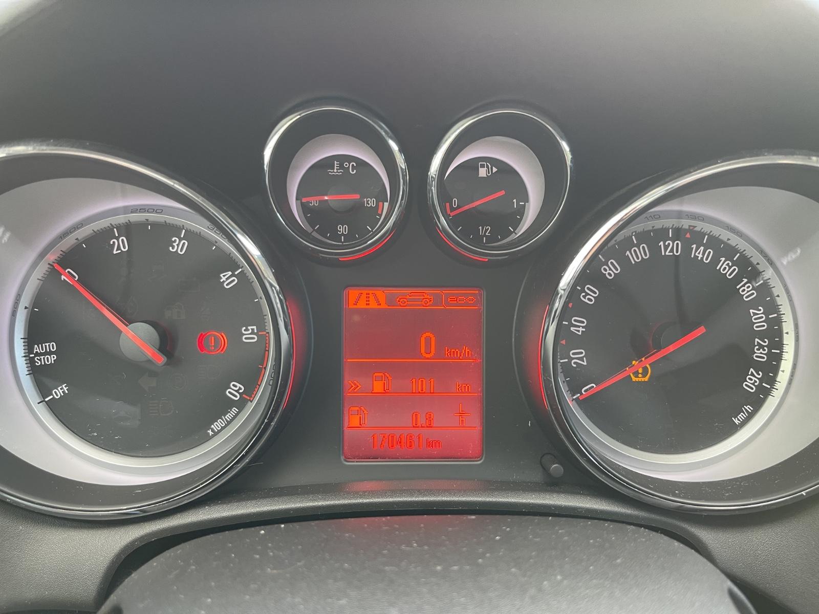 Opel Astra 2015 — photo 13