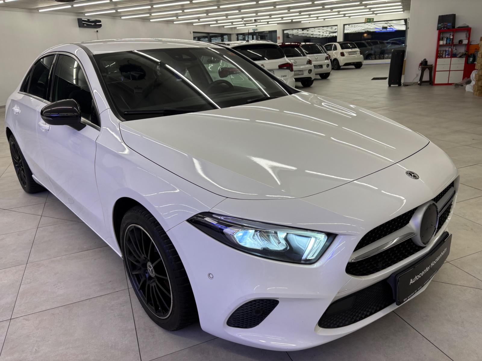 Mercedes-Benz A 180 A Limousine A 180 d