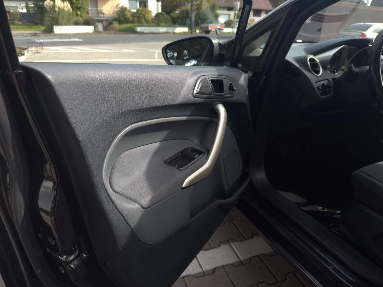 Ford Fiesta Ghia