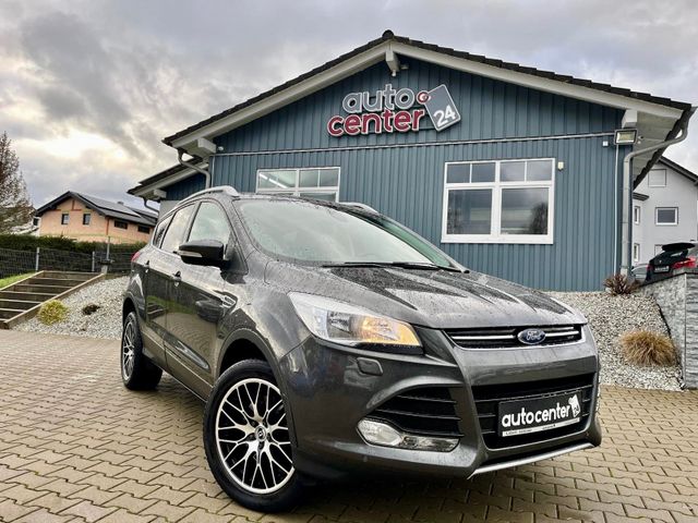 Ford Kuga 2.0 TDCI°Titanium°4x4°Automatik°AHK°Navi°