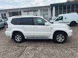 Toyota Land Cruiser 3.0 D-4D Automatik Leder Klima - Toyota Land Cruiser mit Diesel-Antrieb: Geländewagen, 3.0