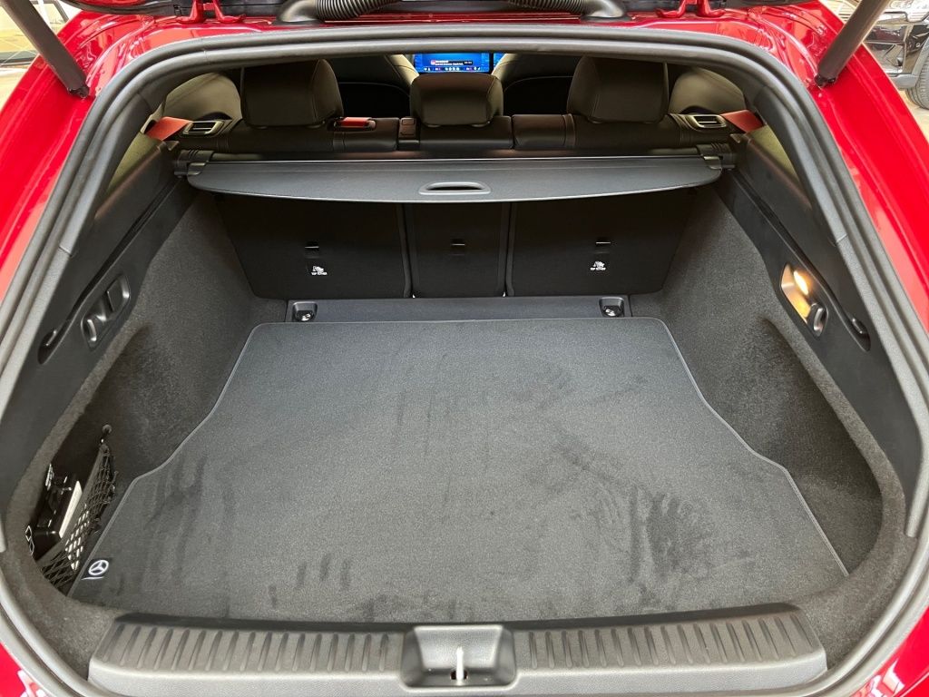 Fahrzeugabbildung Mercedes-Benz CLA 250+ SB +AMG+NIGHT+AHK+WINTER-PAKET+MEMORY++