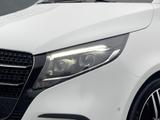 Mercedes-Benz V 220 d STYLE Lang AHK+AMBIENT+E-Türen+MULTIBEAM - Jahreswagen: Van