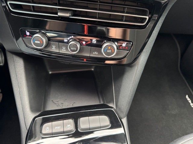Fahrzeugabbildung Opel Mokka 1.2 Turbo Ultimate KlimaA,Navi,SHZ,ACC,PDC