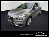 BMW 220i Active Tourer Luxury Line LED+Navi+SHZ+Kam. - BMW 220 Active Tourer in München