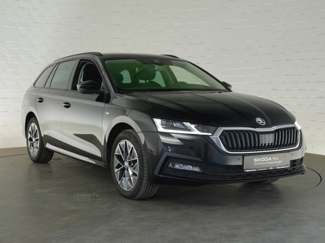 Octavia COMBI TOUR TDI DSG+AHK+KLIMA+NAVI+LED-SC