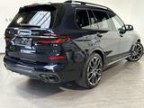 BMW X7 M60i 6-Sitzer NAV+LASER+PANO+B&W+360°+ACC+1HD - BMW X7 M60 Gebrauchtwagen