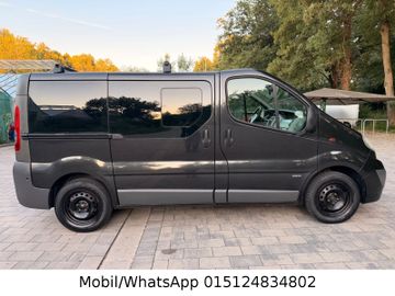 Opel Vivaro - 10