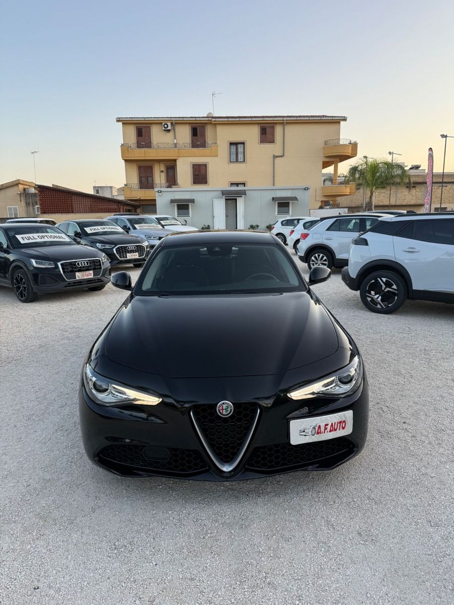 Alfa Romeo Giulia 2.2 Turbodiesel 150 CV Super imagem 3