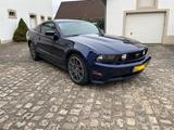 Ford Mustang 5.0 GT In gutem Zustand - : Sportwagen, Gute