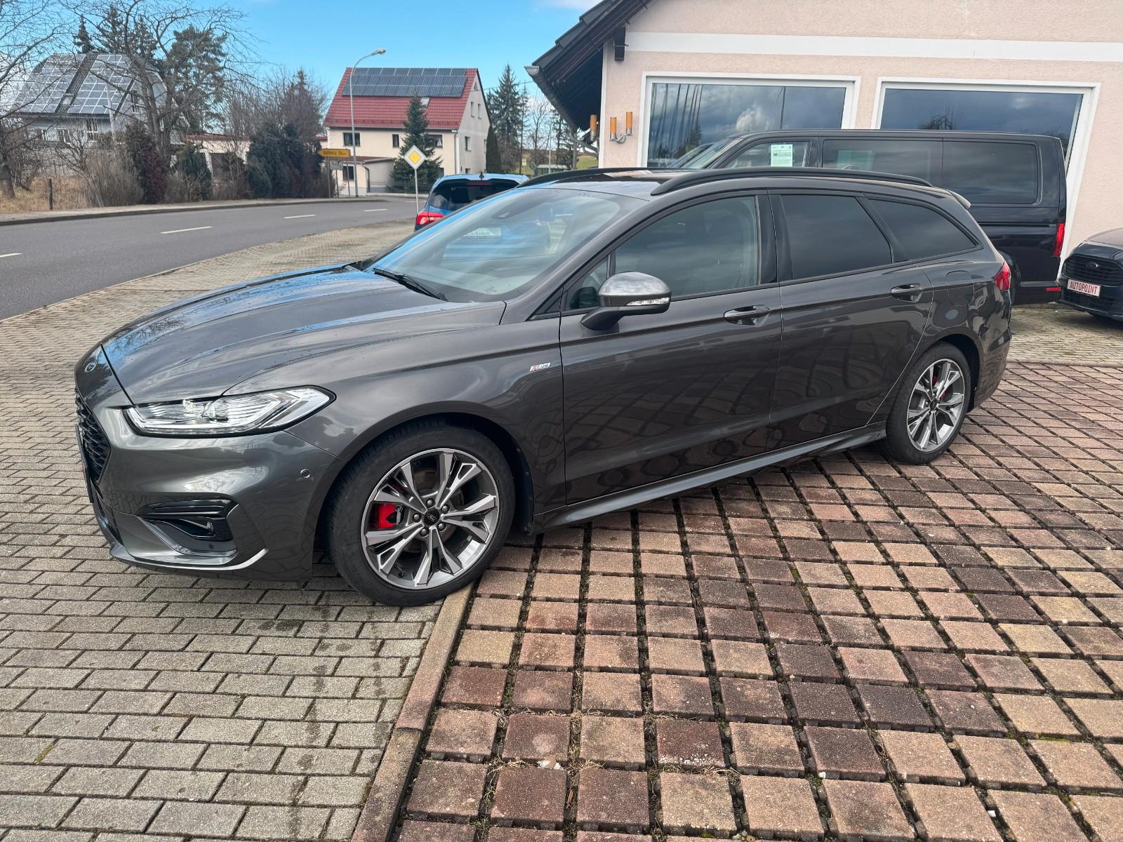 Ford Mondeo Turnier Hybrid ST-Line Sparsamer Benziner