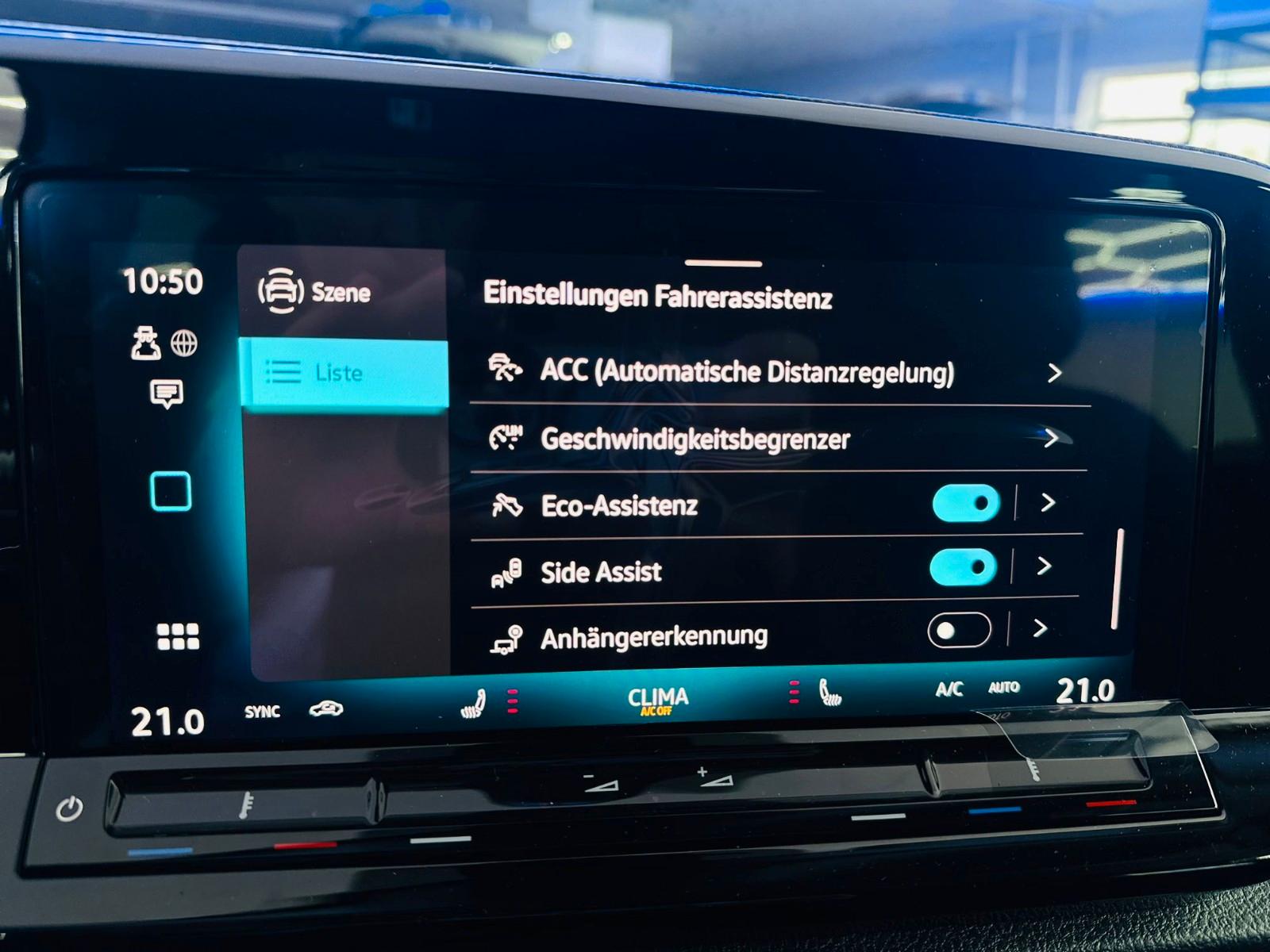 Volkswagen Caddy Style Maxi-DSG-Behindertengerecht-Rampe