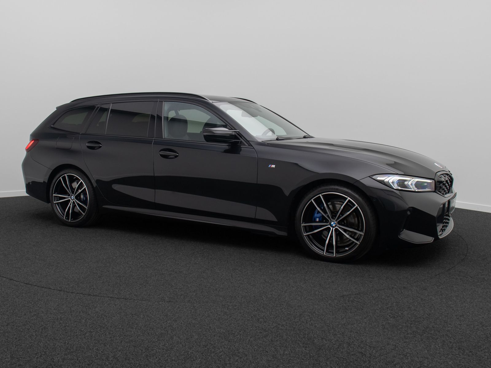 Fahrzeugabbildung BMW M340d xD H/K Kamera DAB HUD Panorama AHK 19Zoll