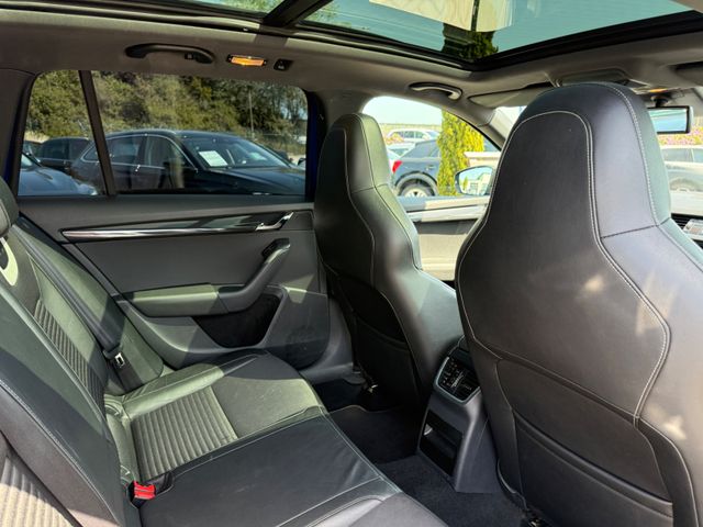 Skoda Octavia Combi RS