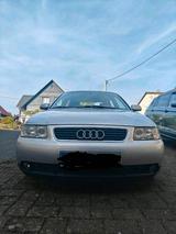 Audi A3 1.9 TDI Leder+Holz Automatik 8fach... - Audi A3 aus 2002: 1.9
