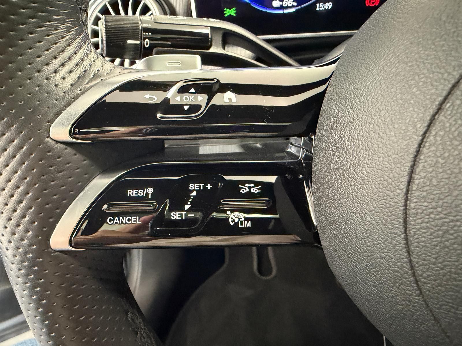Mercedes-Benz EQE 500 4M AMG D.Light Distronic Pano SOH_99% foto 12