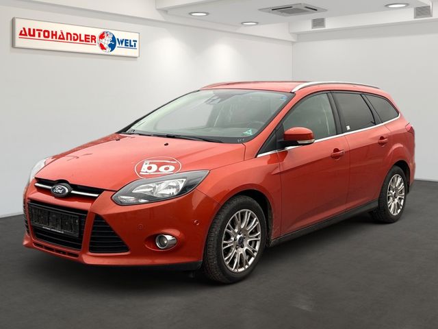 Ford Focus Kombi 1.6 EB Titanium AAC Navi PDC