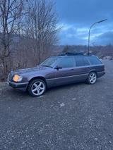 Mercedes-Benz Mercedes w124 /s124 Kombi 220 - gebrauchte Mercedes-Benz 220 aus dem Jahr 1994