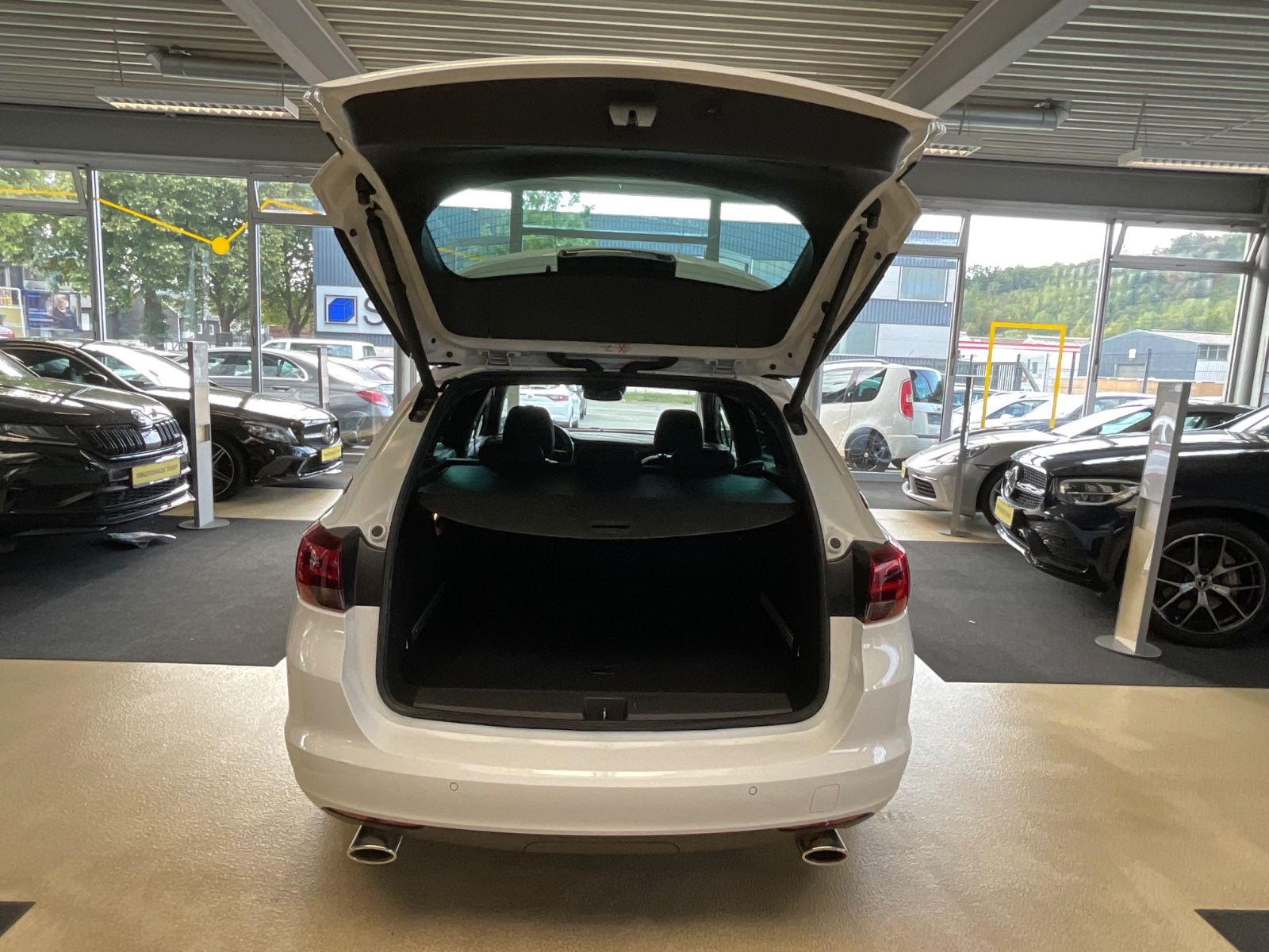 Fahrzeugabbildung Opel Astra K Sports Tourer Ultimate*OPC Line