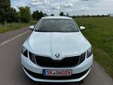 Skoda Octavia Combi Ambition*DSG*XENON*TEMPOMA*CARPLAY - Skoda Octavia aus 2017