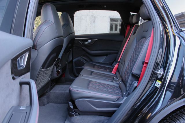 Audi SQ7 4.0 COMPETITION+ / MATRIX LED / STANDHEIZUNG