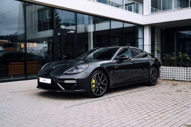 Porsche Panamera Turbo S E-Hybrid Sport Turismo Turbo S