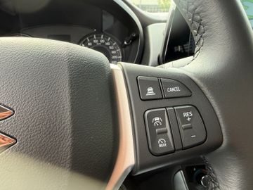 Suzuki SX4 (S-Cross)+LED+Navi+DAB+SHZ+(AHK)