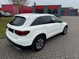 Mercedes-Benz GLC 220 d LED AHK Kamera Stadheizung Digital Ta. - Mercedes-Benz Gebrauchtwagen von 2022
